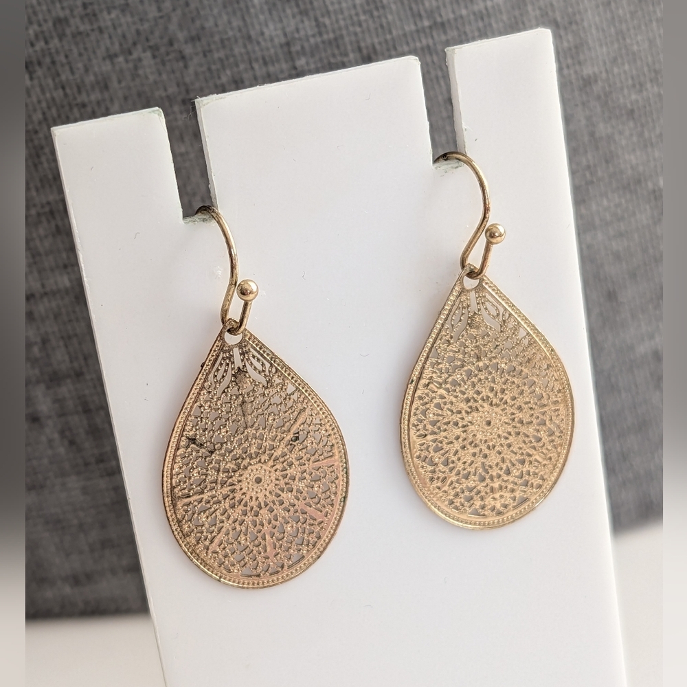 Bohemian Style Gold Tone Tear Drop Mandala Vacation Hook Dangle Earrings